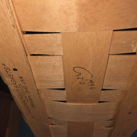 Longaberger Brown Woven Basket with Clear Liner - Picture 6 of 6